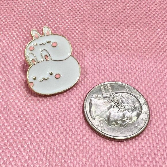Kawaii Stacking marshmallow bunnies enamel pin - Picture 2 of 3